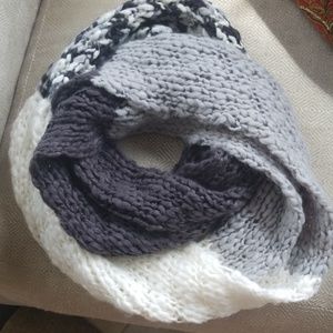 Lauren Conrad Infinity Scarf
